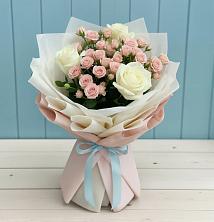 Букет цветов из:  Розы в 40 лет октября
