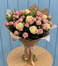 Букет цветов из:  Розы в 40 лет октября
